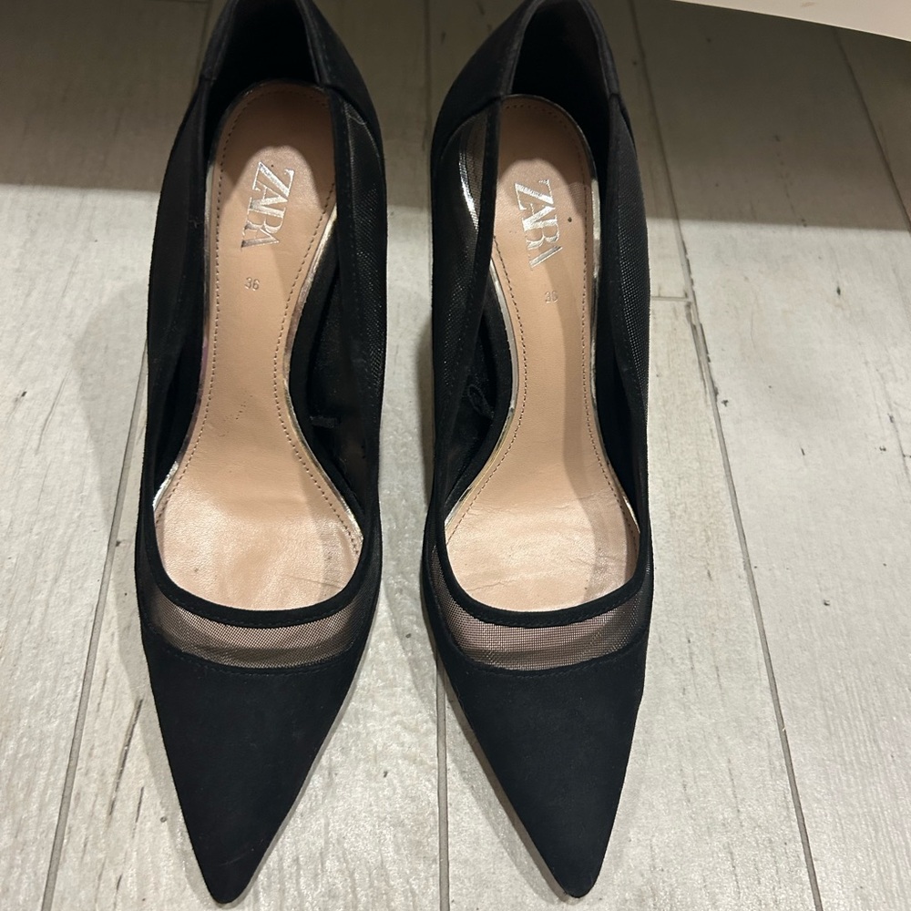 Zara Black Mesh Pointed Heels Size 6